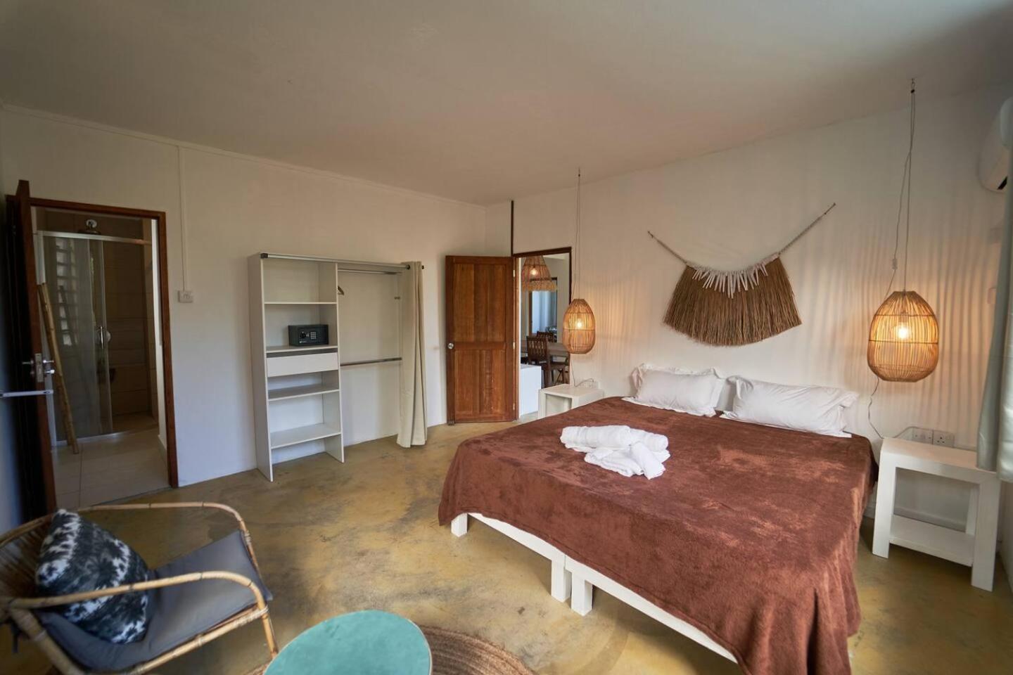Loukaz -Entire Rental Units W Panoramic Rooftop Coteau Raffin Eksteriør bilde